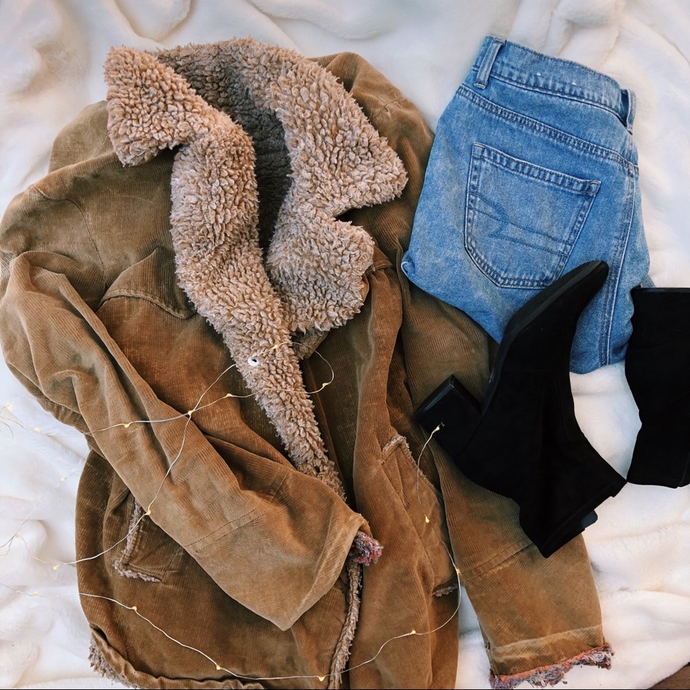 Fluffy Corduroy Coat!